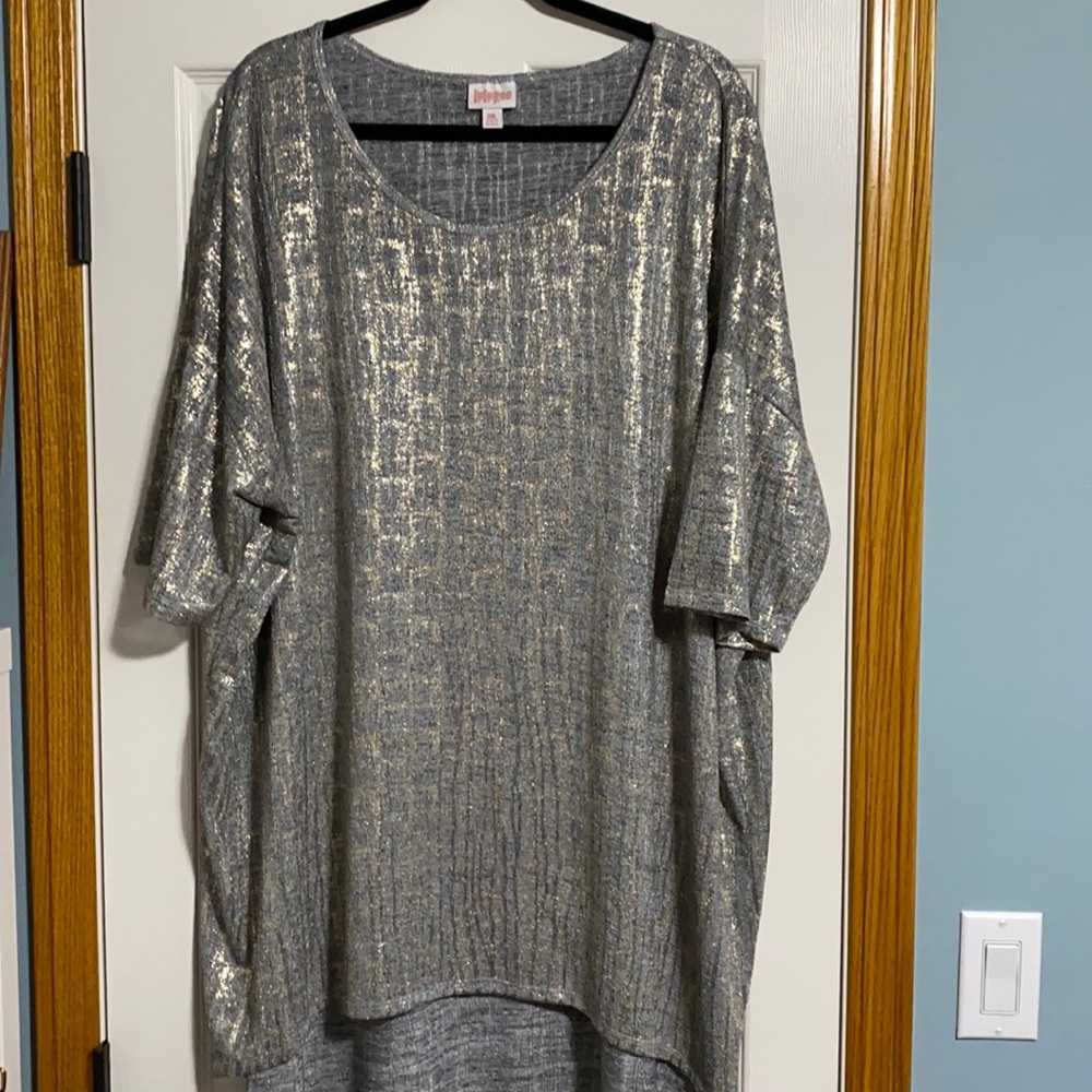3x Holiday Collection LulaRoe Irma shirt